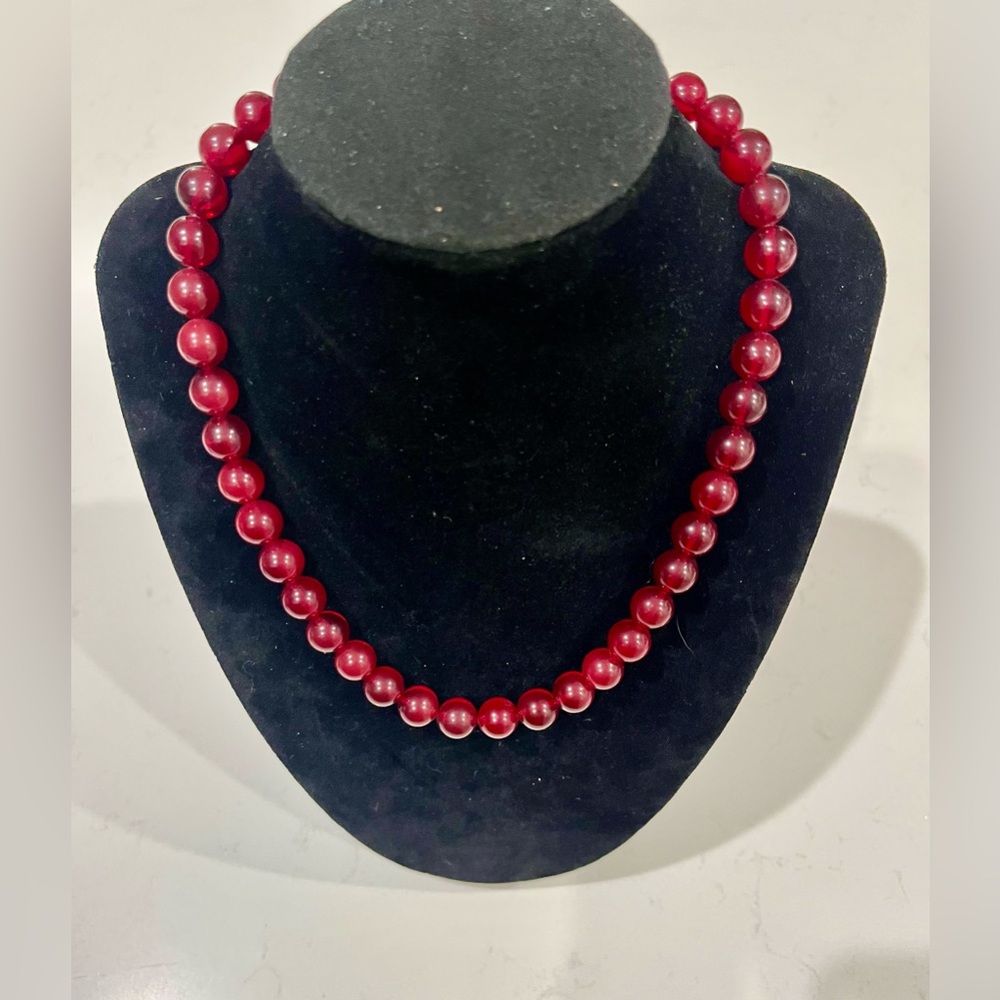 RARE!!! Artisan Red Jade or Carnelian Bead Necklace | Sterling Clasp | Vintage - Picture 6 of 12